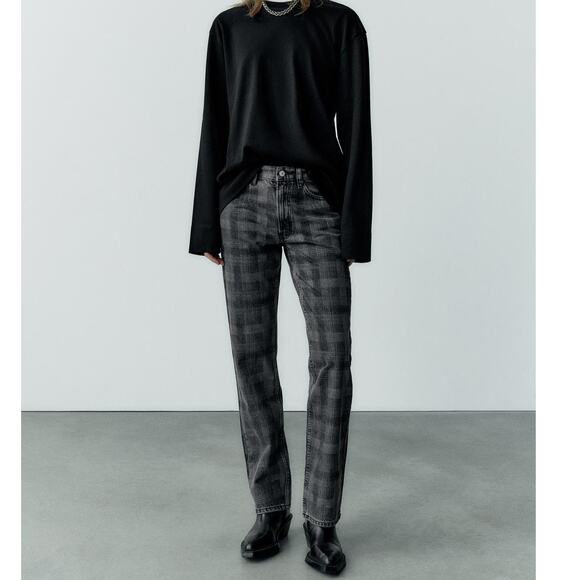 NWT ZARA New Straight Fit Printed Mid-Rise Jean Sz 0 - Picture 3 of 11